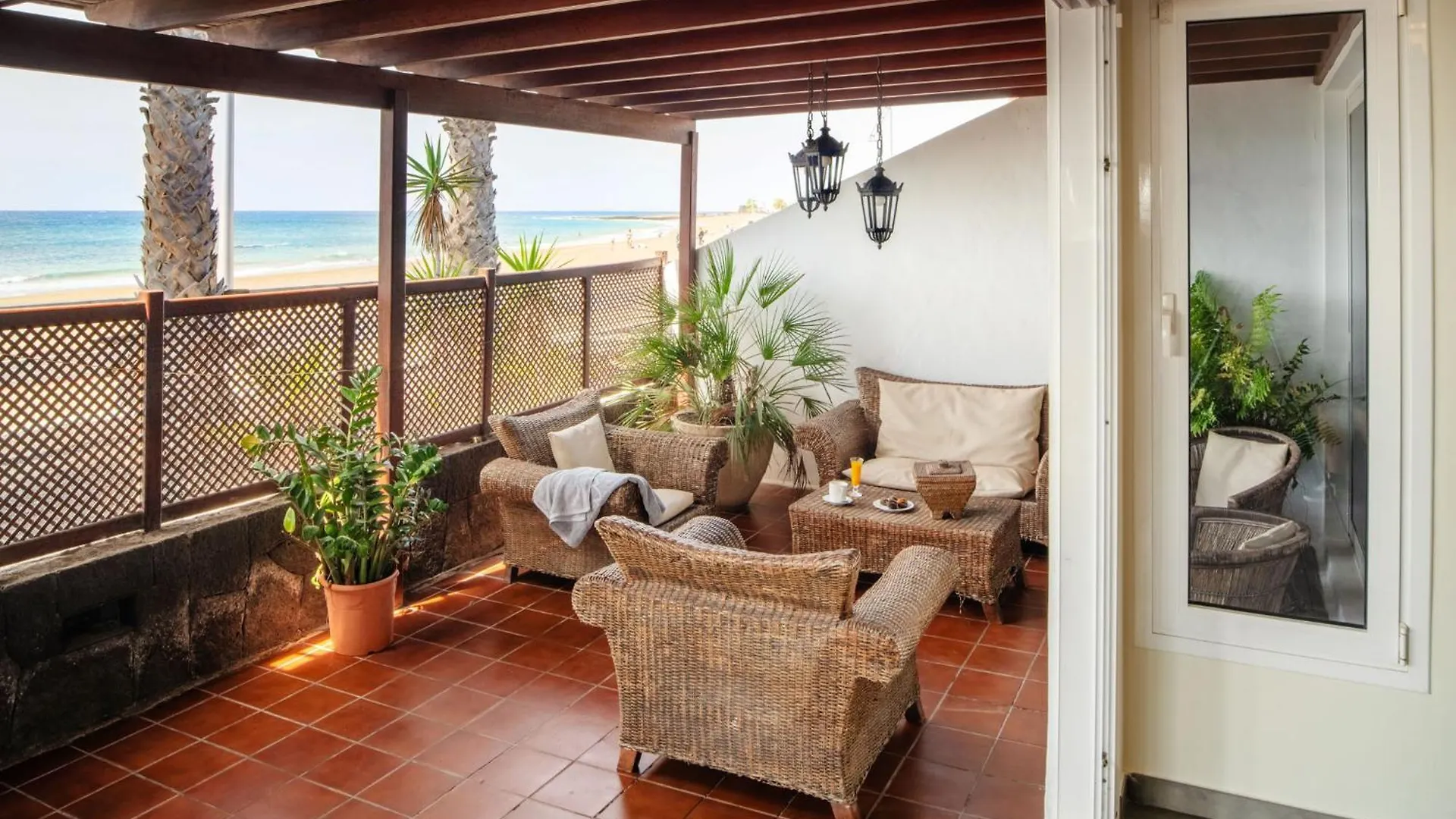 La Casa De La Playa Villa Puerto del Carmen